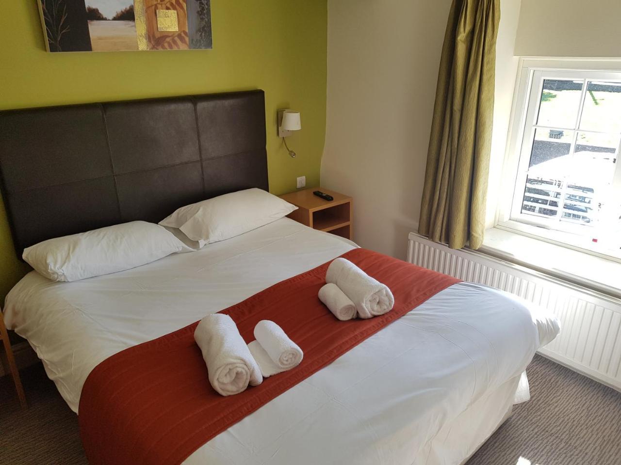 Rose And Crown Hotel Porthcawl Buitenkant foto