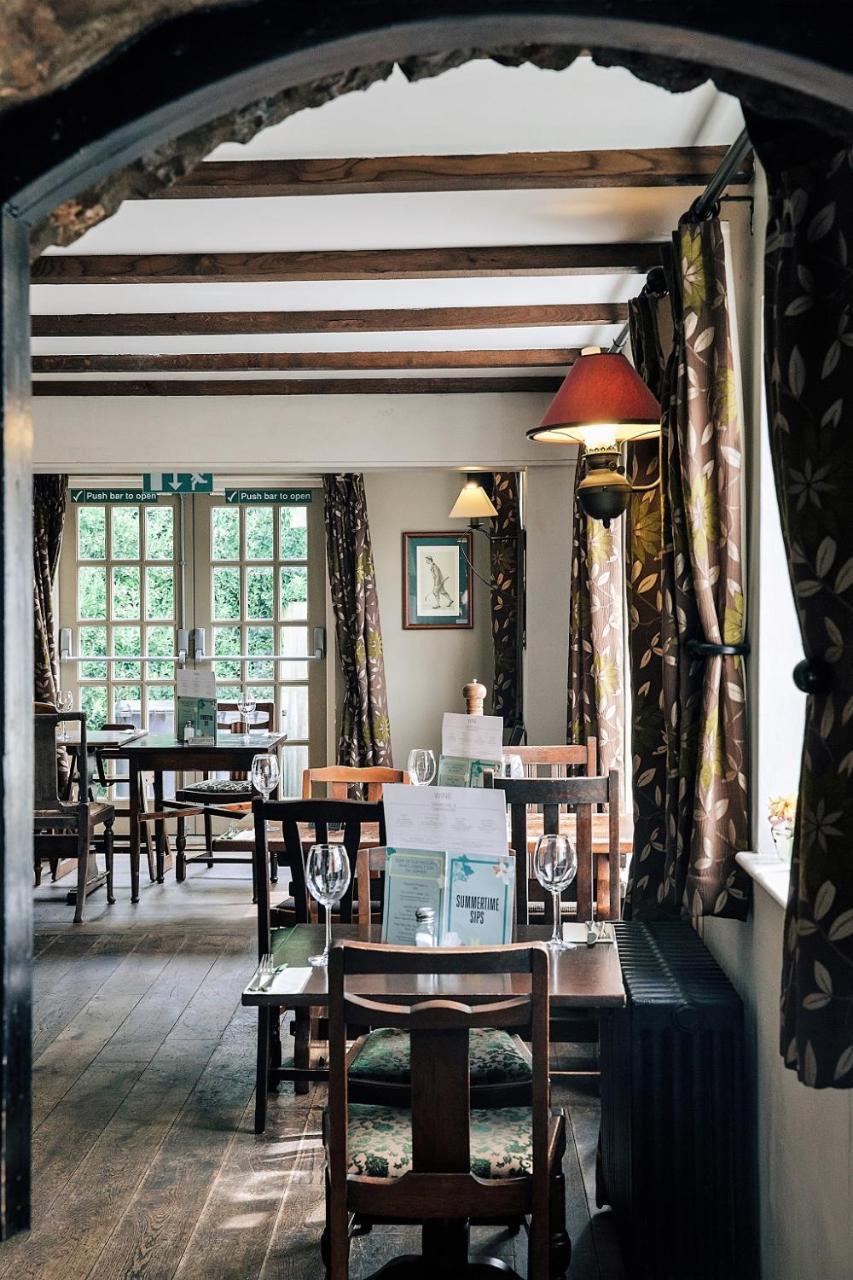 Rose And Crown Hotel Porthcawl Buitenkant foto