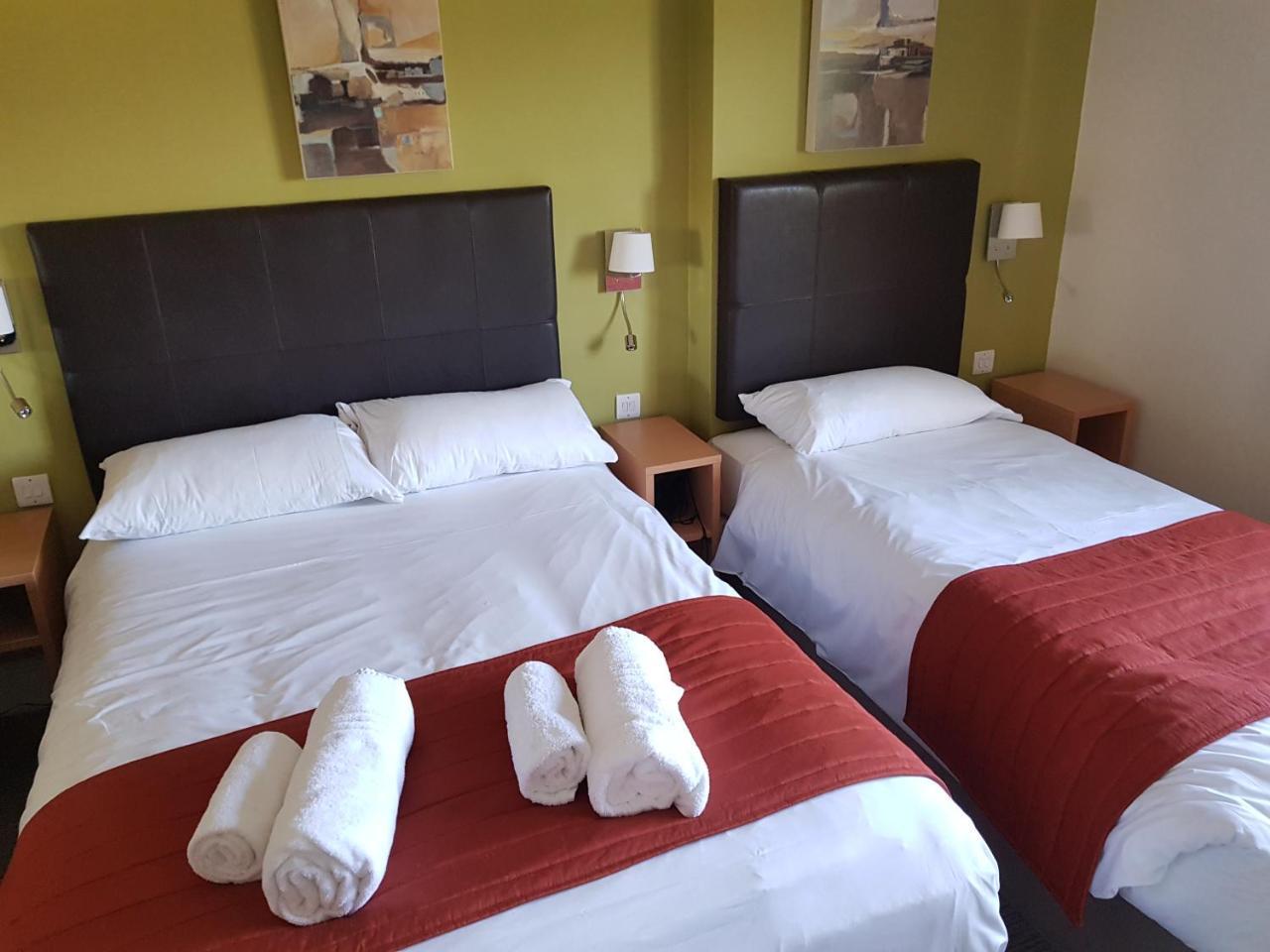 Rose And Crown Hotel Porthcawl Buitenkant foto
